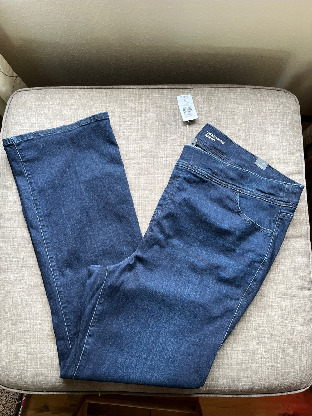 Torrid Lean Jean Slim Boot Cut Super Soft Pull-On Jeans 4X 26 NWT